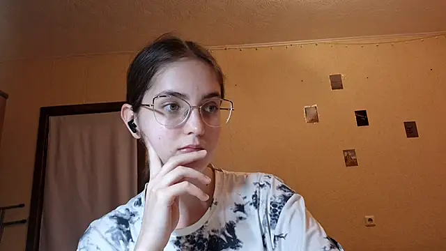 Katelemon online show from 06-29-26, 03:23