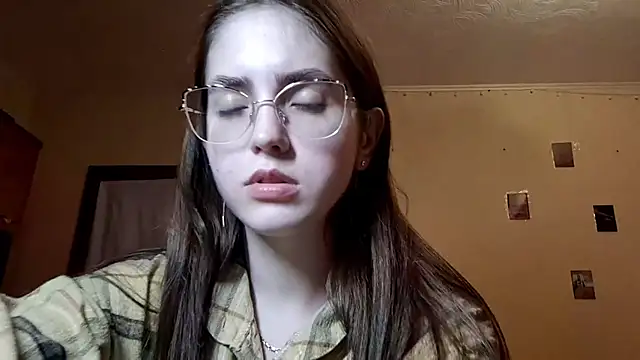 Katelemon online show from 04-29-26, 05:30