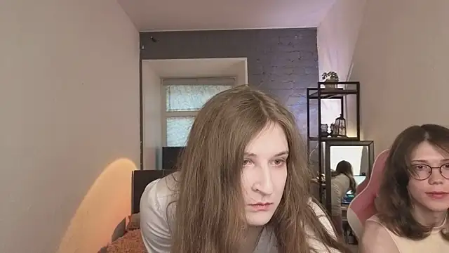 ZoriaLovesLuna online show from 03-10-26, 06:50