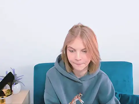 StormiSmooth online show from 04-02-26, 10:00