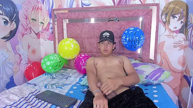 Snapshot of Axel_Monroe chatting on 02-21-26, 06:10 Axel Monroe online show from 02-21-26, 06:10