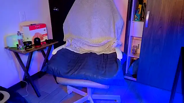 Wheeler Green online show from 04-10-26, 02:18