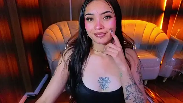 Daphne nicole b online show from 04-15-26, 01:04