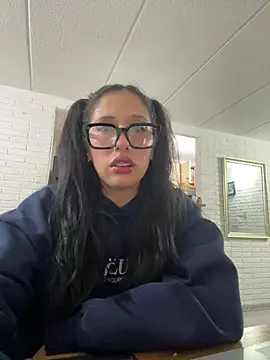 susi chimm online show from 03-25-26, 01:50