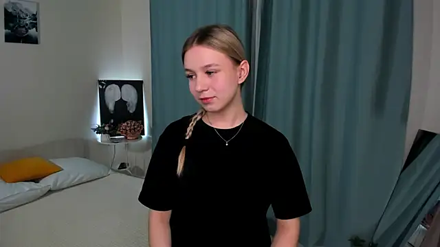 Stacy Soft online show from 03-05-26, 07:43