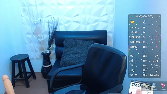 Snapshot of Stich_23 chatting on 06-10-26, 05:08 Stich 23 online show from 06-10-26, 05:08