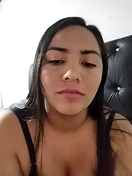 Snapshot of Milow1 chatting on 02-24-26, 01:50 Milow1 online show from 02-24-26, 01:50