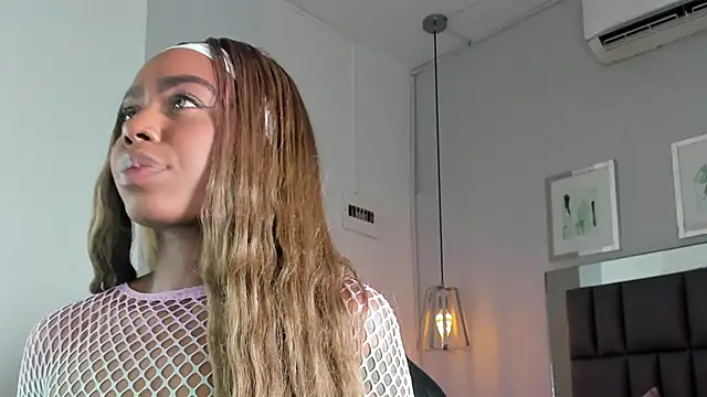 Snapshot of Kataleya_west chatting on 06-11-26, 07:33 Kataleya west online show from 06-11-26, 07:33