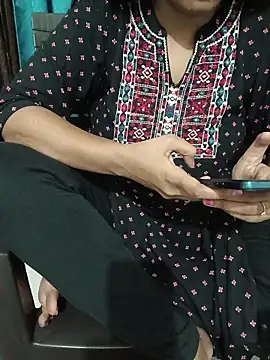 Queenlipx online show from 03-16-26, 03:04