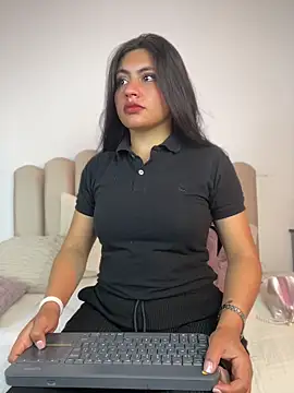 celeste z online show from 05-08-26, 02:43