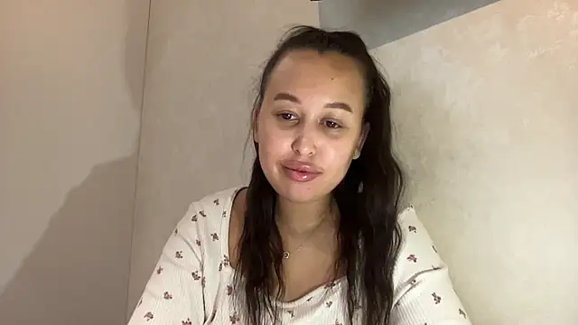 Dana 005 online show from 05-11-26, 07:33
