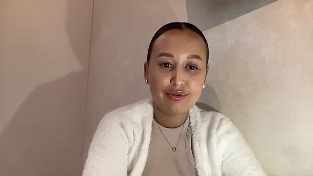 Dana 005 online show from 05-01-26, 11:32