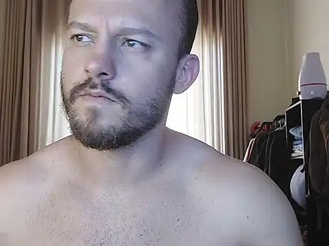 amanteloiro online show from 04-28-26, 03:49