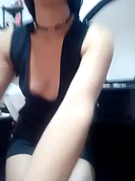 sandy 11  online show from 03-11-26, 04:12