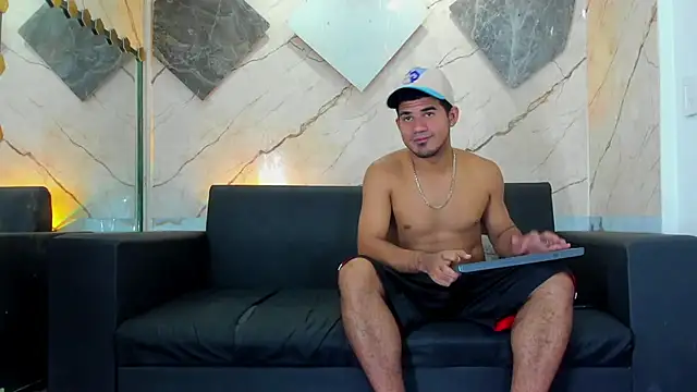 Latins on fire online show from 04-23-26, 12:29