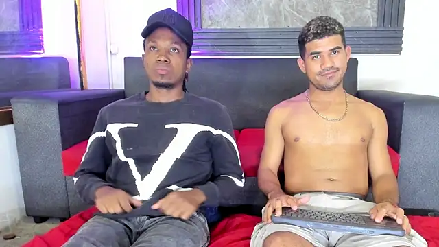 Latins on fire online show from 04-04-26, 12:12