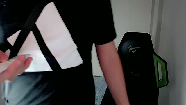 Street poemm  online show from 03-15-26, 08:38