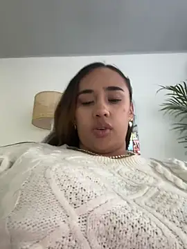 Eyssha online show from 02-24-26, 10:43