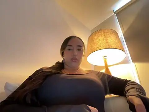 Eyssha online show from 02-22-26, 07:37