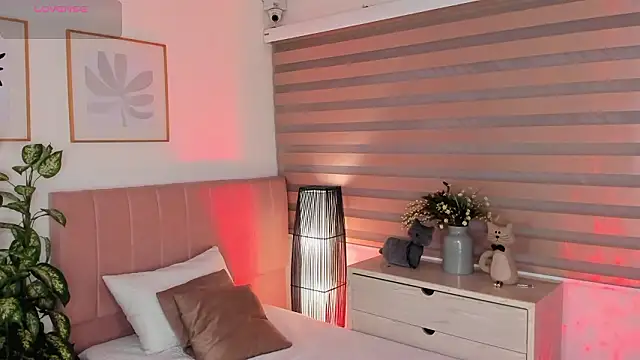 missnataly online show from 03-13-26, 01:05