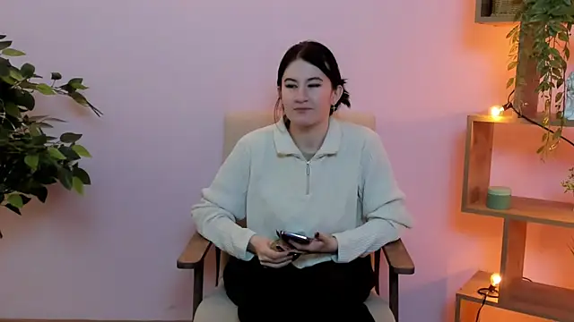 TwilaMode online show from 02-22-26, 07:33