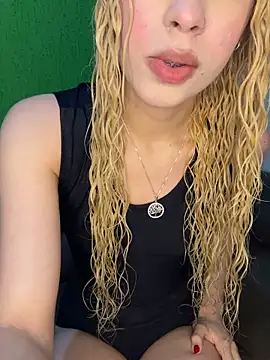 loirinha atrevida online show from 03-16-26, 04:54