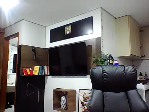 FabioZoe1 online show from 04-12-26, 12:36