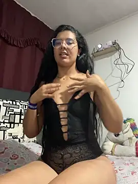 Snapshot of Nataly_2809 chatting on 05-17-26, 05:18 Nataly 2809 online show from 05-17-26, 05:18