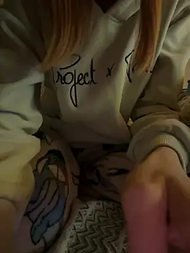 lisa moonn online show from 02-21-26, 12:12