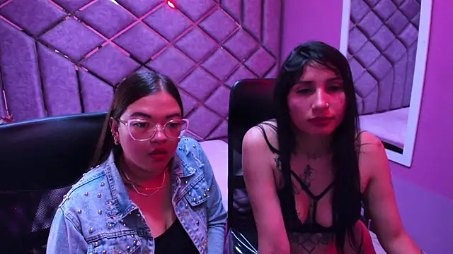 Scarlet And SofiDioamond online show from 03-02-26, 02:34