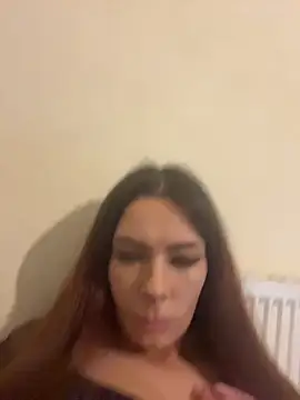 Snapshot of SexyLily22x chatting on 02-21-26, 06:43 SexyLily22x online show from 02-21-26, 06:43