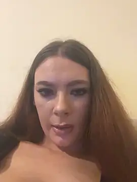 Snapshot of SexyLily22x chatting on 02-25-26, 04:45 SexyLily22x online show from 02-25-26, 04:45