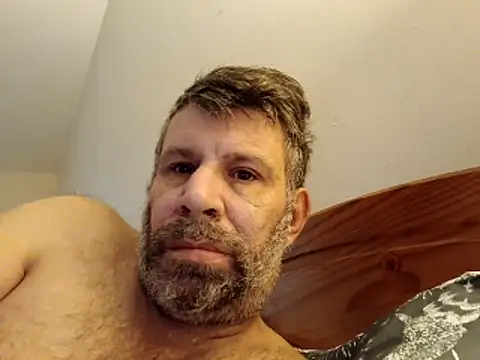 stud2512 online show from 04-11-26, 06:21