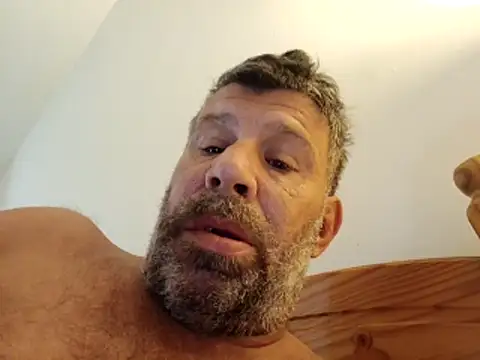 stud2512 online show from 05-17-26, 07:30