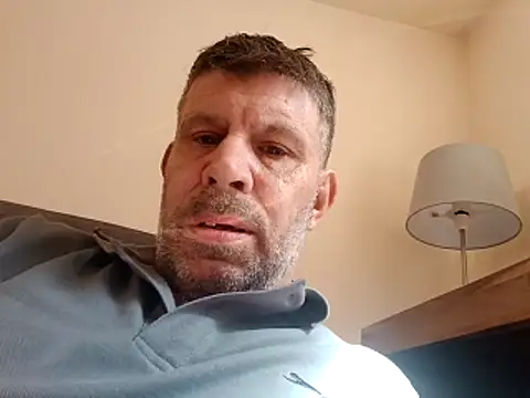 stud2512 online show from 05-01-26, 01:38