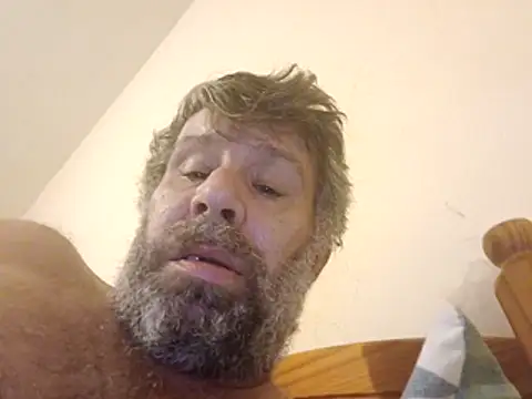 stud2512 online show from 02-26-26, 11:38