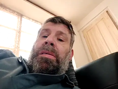 stud2512 online show from 04-01-26, 03:53