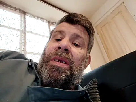 stud2512 online show from 03-31-26, 03:47