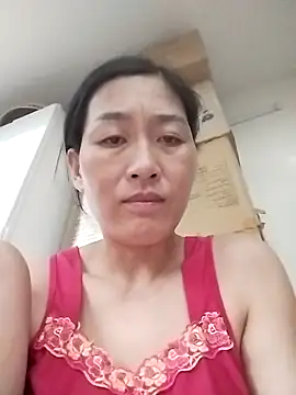 lris-Beauty77 online show from 04-08-26, 03:24