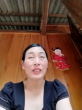 lris-Beauty77 online show from 02-22-26, 06:16