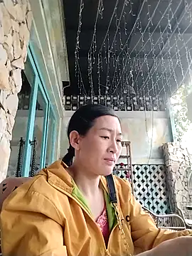 lris-Beauty77 online show from 03-05-26, 01:46