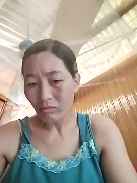 lris-Beauty77 online show from 05-15-26, 03:48