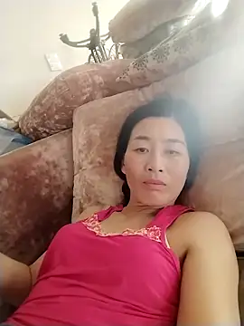 lris-Beauty77 online show from 04-11-26, 07:45