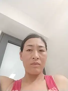 lris-Beauty77 online show from 03-28-26, 07:59