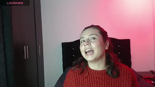 Ana  arms online show from 04-13-26, 05:17