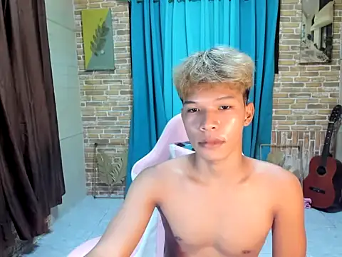 Nick cummer12 online show from 06-07-26, 04:50