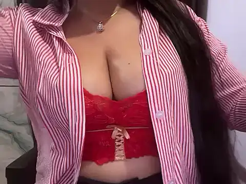Avneet kaurr1 online show from 06-05-26, 07:03
