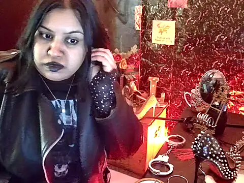 MistressMileenaMiami online show from 07-25-26, 06:32