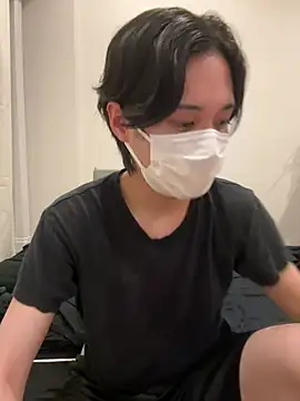hiroa   online show from 07-23-26, 02:03