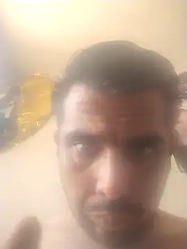 Snapshot of manuel4200 chatting on 04-25-26, 10:40 manuel4200 online show from 04-25-26, 10:40